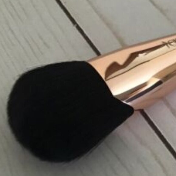 tarte Cosmetics BUFF & BRONZE FACE BRUSH - BRAND NEW Pretty Pink! - Picture 6 of 7